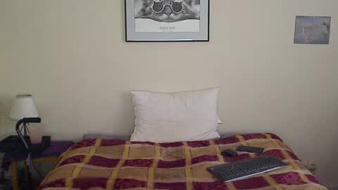 hammerthatthang73 online show from October 18, 7:30 pm