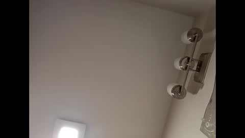 handsomedaddy198923 online show from November 6, 8:39 am