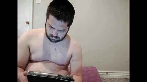 handsomedaddy198923 online show from October 21, 7:06 pm