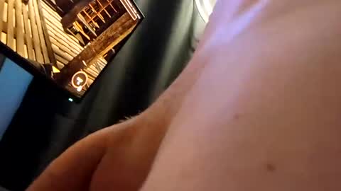 handsomerob42 online show from October 20, 4:11 pm