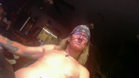 Handystudman online show from March 5, 6:01 am