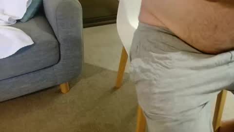 hankitforme online show from December 5, 11:06 am