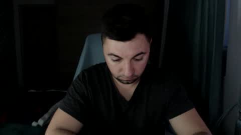 HankMalone online show from April 13, 3:18 am