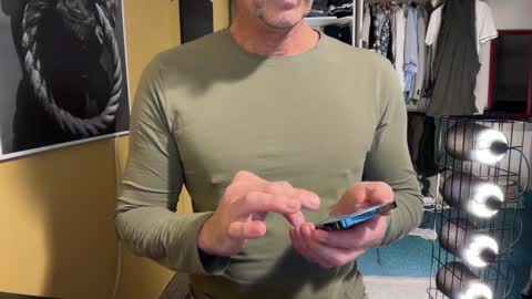 Snapshot of hankmoody6 chatting on January 3, 5:10 pm hanky online show from January 3, 5:10 pm