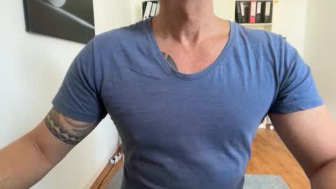 Snapshot of hankmoody6 chatting on September 28, 10:13 am hanky online show from September 28, 10:13 am