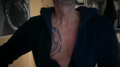 Snapshot of hankmoody6 chatting on January 25, 4:46 pm hanky online show from January 25, 4:46 pm