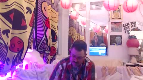 hank rams online show from April 20, 1:08 am