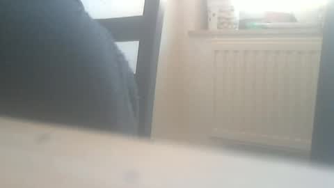 Snapshot of hannes_k chatting on February 17, 10:18 am hannes_k online show from February 17, 10:18 am