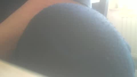 Snapshot of hannes_k chatting on March 3, 9:07 am hannes_k online show from March 3, 9:07 am