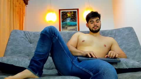 Hans online show from February 16, 8:00 pm