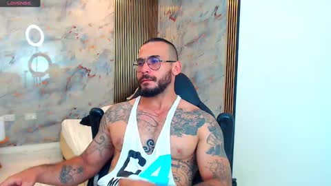 hanz_col online show from February 5, 3:02 am