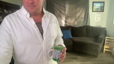 Snapshot of happilymarr1ed chatting on September 16, 4:19 pm DadBod online show from September 16, 4:19 pm
