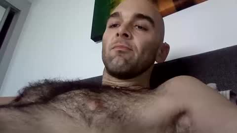 Snapshot of happyguy00000 chatting on February 9, 3:53 am Calvin Secret online show from February 9, 3:53 am