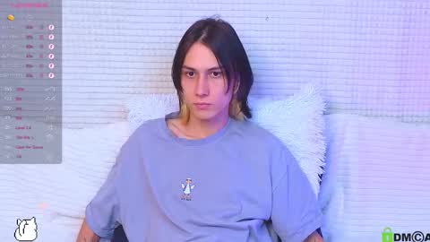 Mark online show from October 14, 9:00 pm