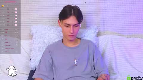 Mark online show from October 15, 9:55 pm