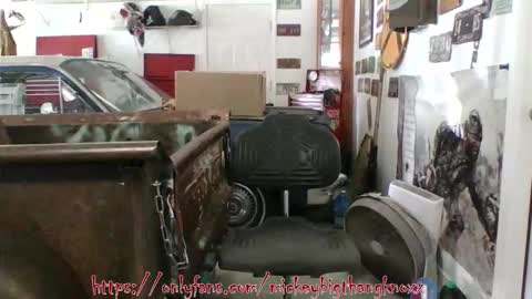 Snapshot of hard_knoxx1 chatting on October 20, 2:54 pm MalloryKnoxx online show from October 20, 2:54 pm