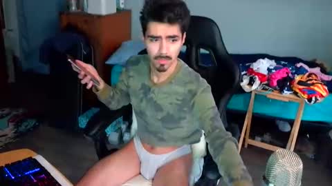 harddmikee online show from February 12, 9:54 pm