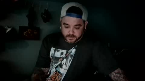 hardik4you1 online show from December 20, 11:17 am