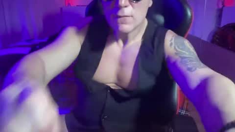 Snapshot of hardmattsteel chatting on February 12, 12:48 am MATTSTEEL - ITALIAN STALLION online show from February 12, 12:48 am