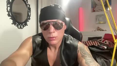 Snapshot of hardmattsteel chatting on January 26, 12:05 am MATTSTEEL - ITALIAN STALLION online show from January 26, 12:05 am