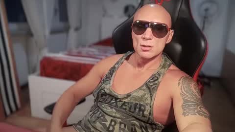 Snapshot of hardmattsteel chatting on September 25, 4:06 pm MATTSTEEL - ITALIAN STALLION online show from September 25, 4:06 pm