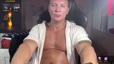 Snapshot of hardmattsteel chatting on September 18, 1:02 pm MATTSTEEL - ITALIAN STALLION online show from September 18, 1:02 pm