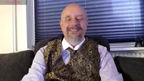 Snapshot of hardmrlazy chatting on September 9, 5:01 pm MrLazy online show from September 9, 5:01 pm