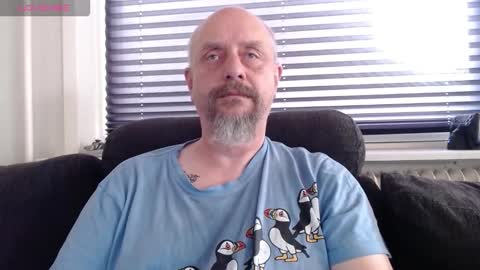 Snapshot of hardmrlazy chatting on September 22, 2:05 pm MrLazy online show from September 22, 2:05 pm