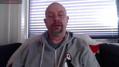 Snapshot of hardmrlazy chatting on January 7, 12:48 pm MrLazy online show from January 7, 12:48 pm