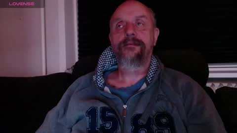 Snapshot of hardmrlazy chatting on September 27, 6:39 pm MrLazy online show from September 27, 6:39 pm