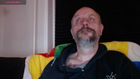 Snapshot of hardmrlazy chatting on December 29, 1:02 am MrLazy online show from December 29, 1:02 am