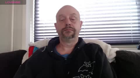Snapshot of hardmrlazy chatting on January 10, 9:55 am MrLazy online show from January 10, 9:55 am