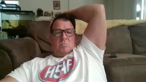 Snapshot of hardsweetandsticky chatting on September 25, 5:45 pm HSS online show from September 25, 5:45 pm