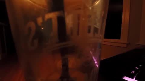 Tom online show from October 20, 2:26 am