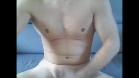 Snapshot of hardwanker75 chatting on January 10, 2:13 pm hardwanker75 online show from January 10, 2:13 pm