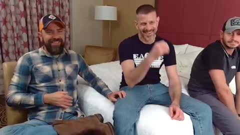 hardworkertn online show from December 1, 1:30 am