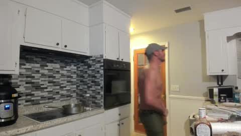 hardworkertn online show from February 12, 12:16 am