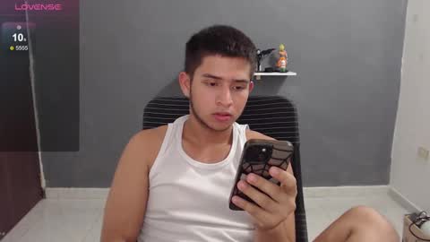 harold_18_ online show from February 17, 6:59 pm