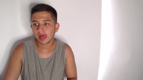 harold_18_ online show from October 15, 7:54 pm