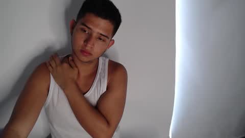 harold_18_ online show from October 20, 6:45 pm