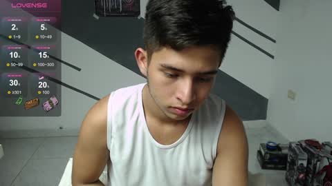 harold_18_ online show from December 4, 7:34 pm