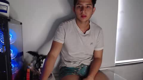 harold_18_ online show from September 19, 9:25 pm