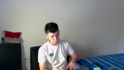 Sebastian online show from November 11, 3:28 pm