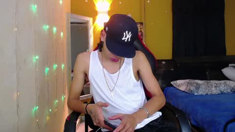 Snapshot of harry_jhonsonn chatting on January 13, 6:06 am Harry online show from January 13, 6:06 am