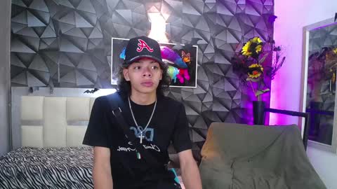 Snapshot of harry_jhonsonn chatting on December 9, 4:12 am Harry online show from December 9, 4:12 am