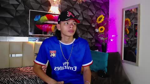 Snapshot of harry_jhonsonn chatting on December 31, 9:17 pm Harry online show from December 31, 9:17 pm