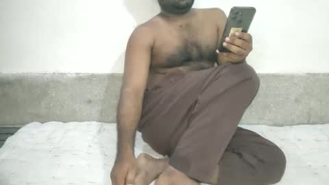 Snapshot of hasib212 chatting on October 5, 12:47 am Mr. Devil online show from October 5, 12:47 am