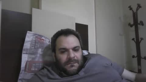 hassansalah30 online show from February 3, 8:57 pm