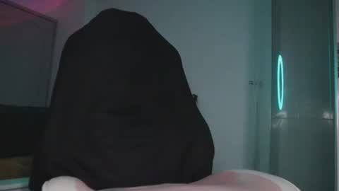 More content   2   online show from October 16, 6:32 am