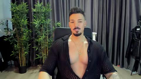 Snapshot of haydenspears chatting on February 16, 7:48 am HaydenSpears online show from February 16, 7:48 am